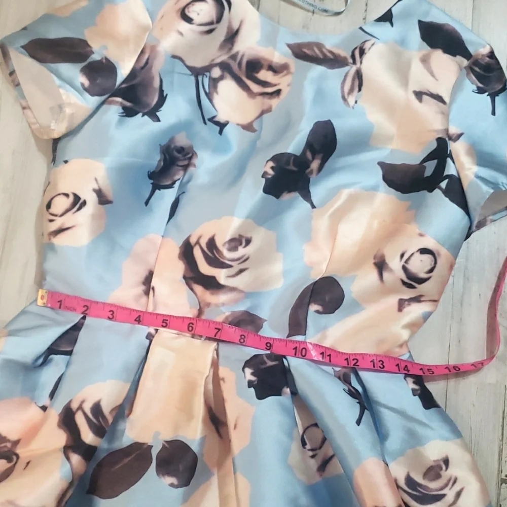 Chi Chi London Blue floral pleated party dress UK12/US8 - Picture 11 of 16